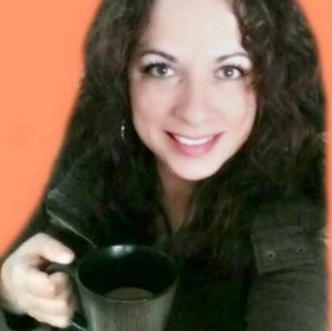 Meet your Posher, Jeanette